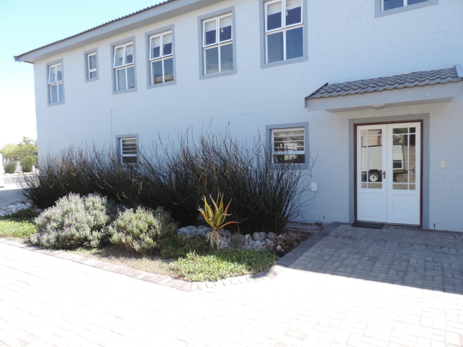 5 Bedroom Property for Sale in Country Club Western Cape